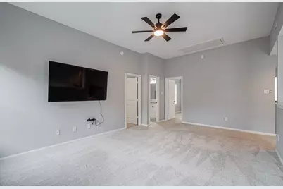 108 April Cove, Conroe, TX 77356 - Photo 35