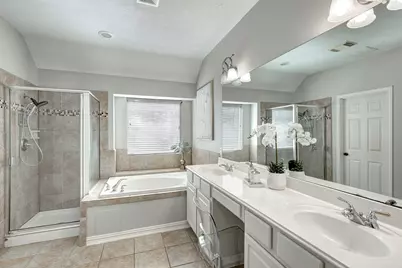 1299 Ocean Manor Lane, League City, TX 77573 - Photo 17