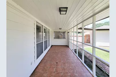 18583 Martinique Drive, Nassau Bay, TX 77058 - Photo 29
