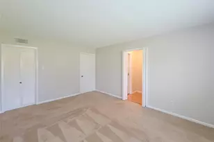 18583 Martinique Dr, Houston, TX 77058 - Photo 15