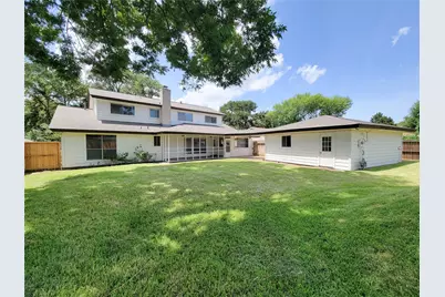 18583 Martinique Drive, Houston, TX 77058 - Photo 31
