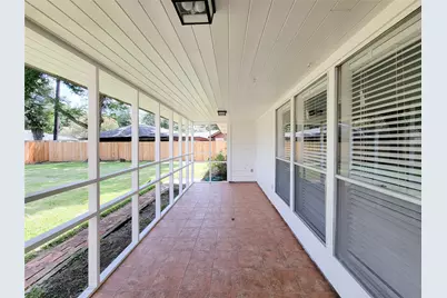 18583 Martinique Drive, Houston, TX 77058 - Photo 29