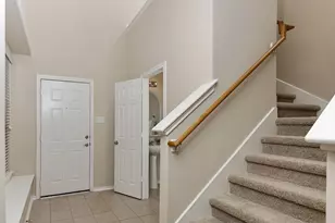 166 N Burberry Park Cir, The Woodlands, TX 77382 - Photo 5