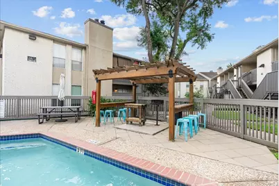 1900 Bay Area Boulevard #192, Houston, TX 77058 - Photo 3