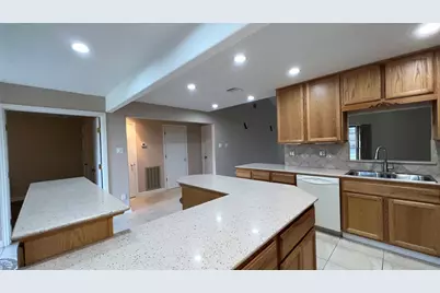 6615 Deer Ridge Lane, Houston, TX 77086 - Photo 13