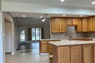 6615 Deer Ridge Ln, Houston, TX 77086 - Photo 9