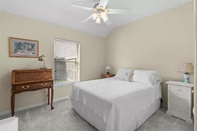 2353 Golden Shores Lane, League City, TX 77573 - Photo 17