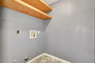 8 Arlington St, Conroe, TX 77301 - Photo 29