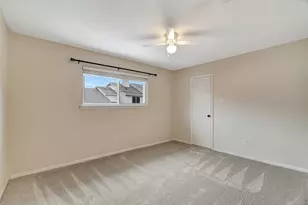 8 Arlington St, Conroe, TX 77301 - Photo 33