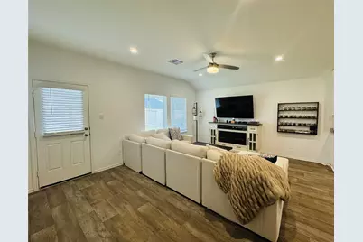31726 Sutton Meadows Lane, Fulshear, TX 77441 - Photo 11