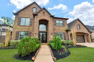 5506 Lockwood Bend Ln, Sugar Land, TX 77479 - Photo 3