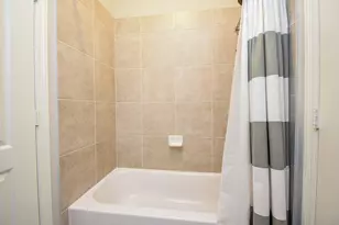 5506 Lockwood Bend Ln, Sugar Land, TX 77479 - Photo 37