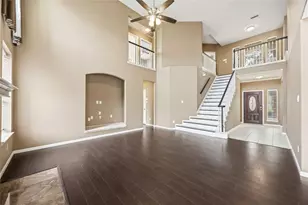 12108 E Canyon Trace Dr, Houston, TX 77095 - Photo 9