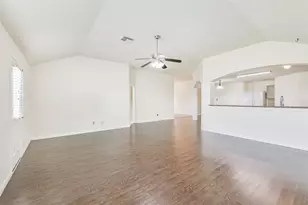 2415 Fox River Ln, Spring, TX 77386 - Photo 11