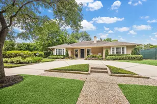 3842 Meadow Lake Ln, Houston, TX 77027 - Photo 37
