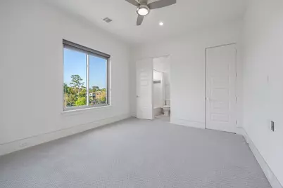 7327 Shadyvilla Pointe Drive, Houston, TX 77055 - Photo 37