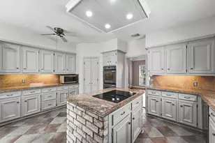 15307 Sierra Pines Ct, Houston, TX 77068 - Photo 3