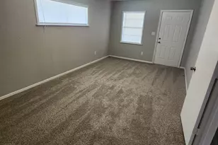 610 Tovrea Rd, Alvin, TX 77511 - Photo 5