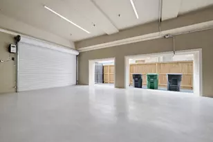 314 W Bell St, Houston, TX 77019 - Photo 5