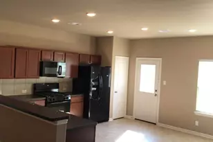 2310 Thunderbolt Peak Dr, Rosharon, TX 77583 - Photo 3