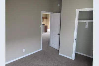 2310 Thunderbolt Peak Drive, Rosharon, TX 77583 - Photo 7