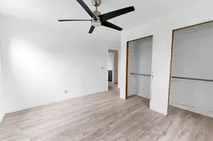 909 Ives Creek Rd, Bellville, TX 77418 - Photo 23