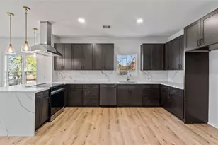 186 Lazy Ln, Livingston, TX 77351 - Photo 9