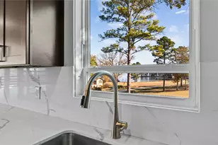 186 Lazy Ln, Livingston, TX 77351 - Photo 11