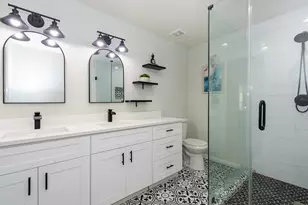 3718 Prudence Dr, Houston, TX 77045 - Photo 11