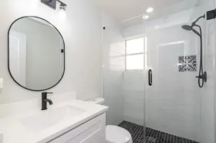 3718 Prudence Dr, Houston, TX 77045 - Photo 17