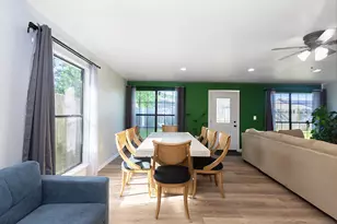 3718 Prudence Dr, Houston, TX 77045 - Photo 3