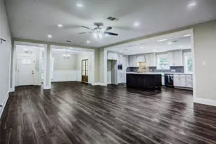 2826 Edgewood Dr, Sugar Land, TX 77479 - Photo 7
