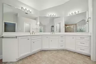 650 Westcross St, Houston, TX 77018 - Photo 31