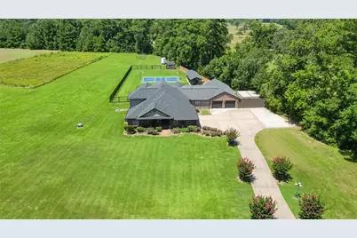 65 County Road 2209 N, Cleveland, TX 77327 - Photo 5