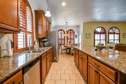 20743 Oakhurst Park Drive, Porter, TX 77365 - Photo 7