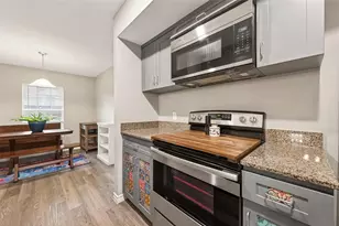 2800 Jeanetta St, Houston, TX 77063 - Photo 3