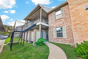 2800 Jeanetta St, Houston, TX 77063 - Photo 9