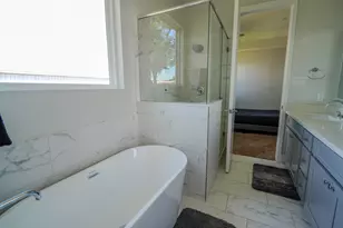 615 Northew St, Houston, TX 77091 - Photo 19
