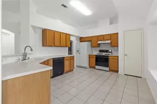 8723 Willancy Ln, Houston, TX 77095 - Photo 9