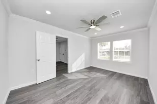 6511 Mohawk St, Houston, TX 77016 - Photo 15