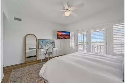 13235 Binnacle Way, Galveston, TX 77554 - Photo 23