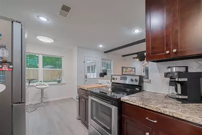 12602 Westleigh Drive, Houston, TX 77077 - Photo 9