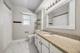 2731 Stetson Ln, Houston, TX 77043 - Photo 15