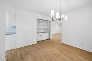 2731 Stetson Ln, Houston, TX 77043 - Photo 11