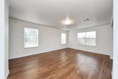 886 Darbydale Crossing Lane, Houston, TX 77090 - Photo 9