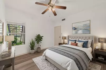 2021 Spenwick Drive #217, Houston, TX 77055 - Photo 19