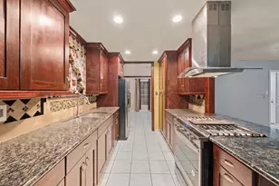 11226 Langdon Ln, Houston, TX 77072 - Photo 11