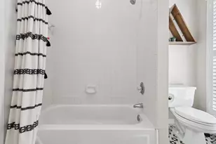 1342 Allston St, Houston, TX 77008 - Photo 27