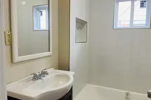 2422 Eagle St, Houston, TX 77004 - Photo 7