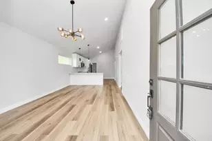 7605 Avenue C, Houston, TX 77012 - Photo 9
